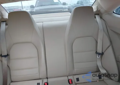 2015 Mercedes-Benz C 250 z USA, uszkodzony, nr VIN WDDGJ4HB4FG368177